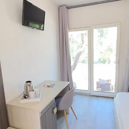 Апартаменты Case Vacanza La Greppia