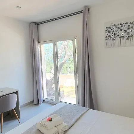 Case Vacanza La Greppia Апартаменты *