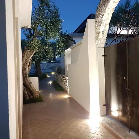 Case Vacanza La Greppia Апартаменты *