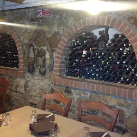 Case Vacanza La Greppia Апартаменты *